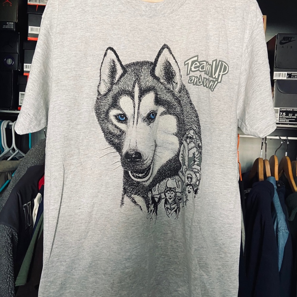 Husky tee vintage